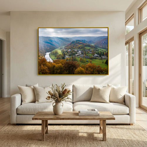 Misty Valley. Foto gedrukt op canvas.  